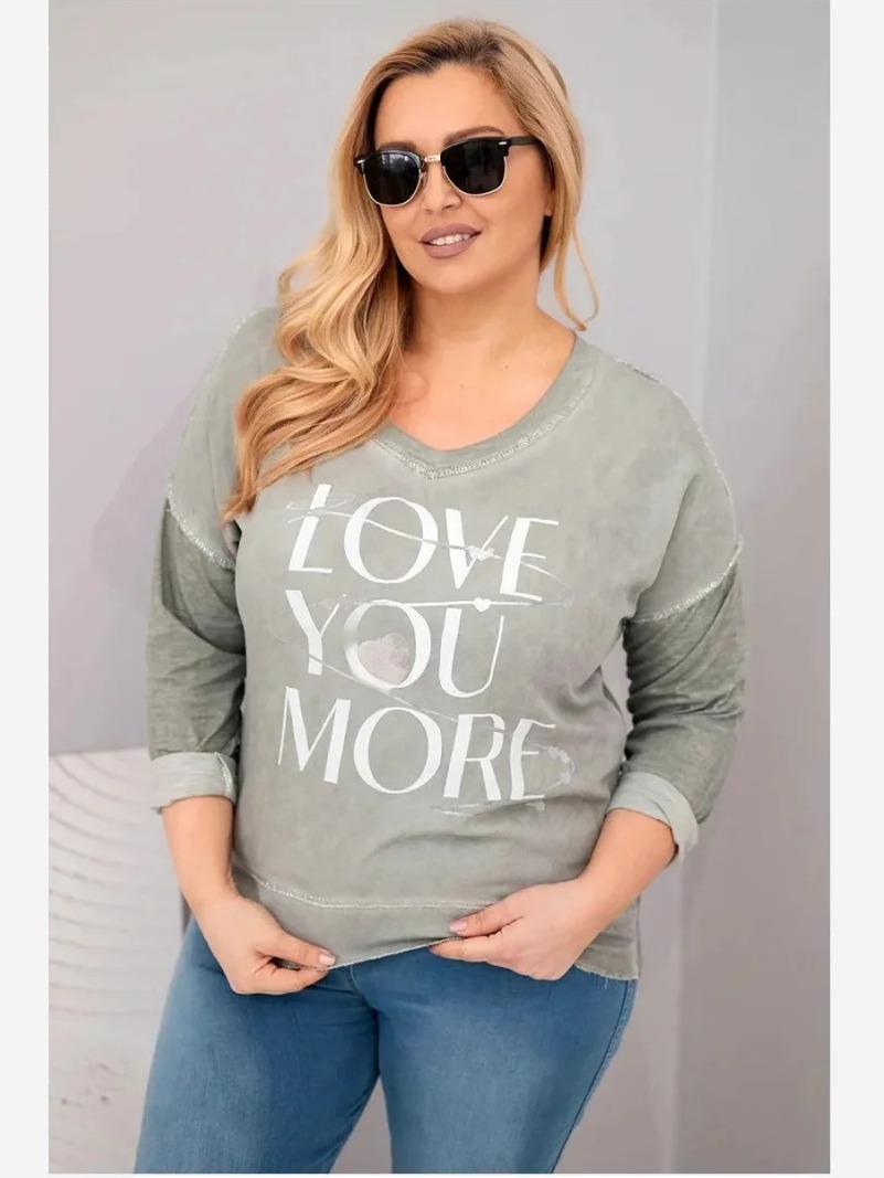 Dámska blúzka Plus Size s potlačou Love You More khaki