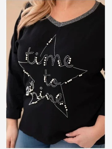 Dámska blúzka Plus Size so sieťovaním a nápisom a perlami čierna