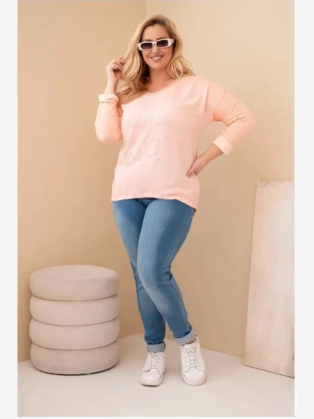 Dámska blúzka Plus Size s potlačou a perlami broskyňová