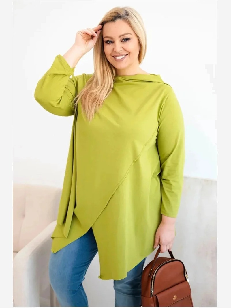Dámska bavlnená blúzka Plus Size asymetrická s prehnutým rukávom olivová