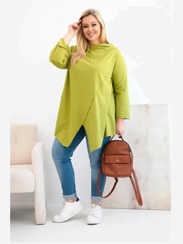 Dámska bavlnená blúzka Plus Size asymetrická s prehnutým rukávom olivová