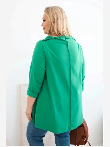 Dámska bavlnená blúzka Plus Size asymetrická s vyhrnutým rukávom zelená
