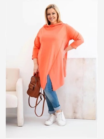Dámska bavlnená blúzka Plus Size asymetrická s vyhrnutým rukávom marhuľová