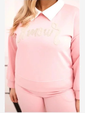 Komplet dámsky maslo Plus Size so širokými nohavicami a golierom svetloružový