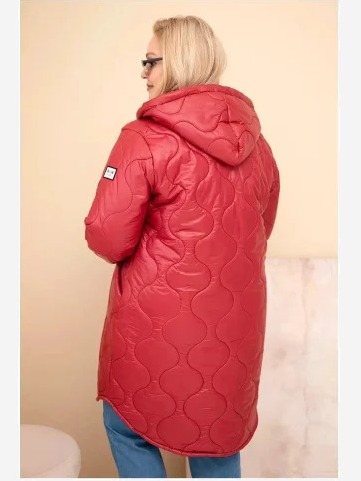 Dámska zimná prešívaná bunda Plus Size s kapucňou bordová