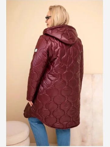Dámska zimná prešívaná bunda Plus Size s kapucňou slivková