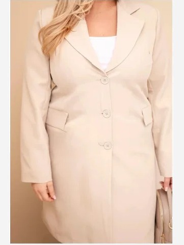 Dámsky kabát Plus Size dlhý s golierom a vreckami béžový