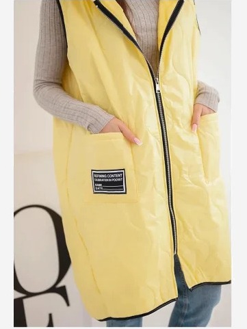 Dámska prešívaná vesta Plus Size s kapucňou na zips žltá