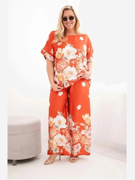Dámsky set Plus Size s blúzkou a kvetovanými nohavicami so širokými nohavicami hrdzavá
