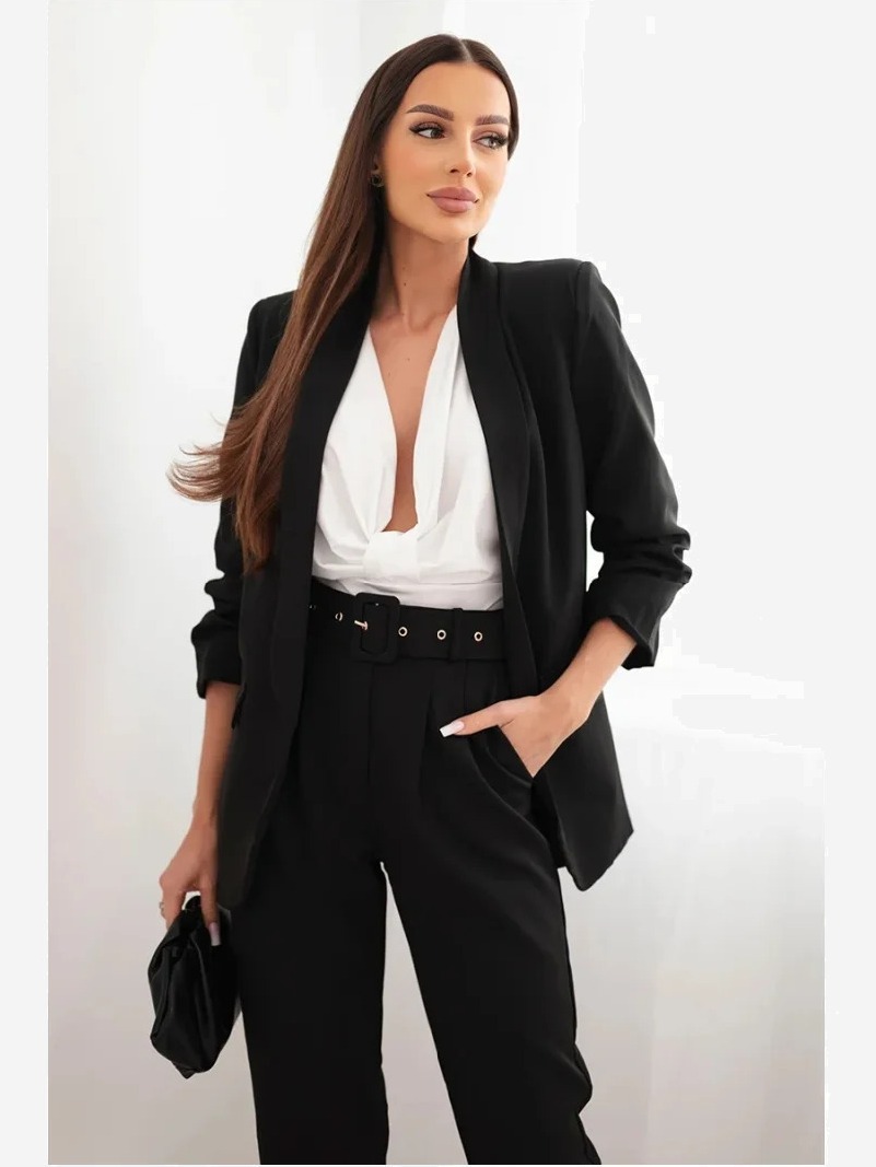 Elegantná súprava saka a nohavíc čierna