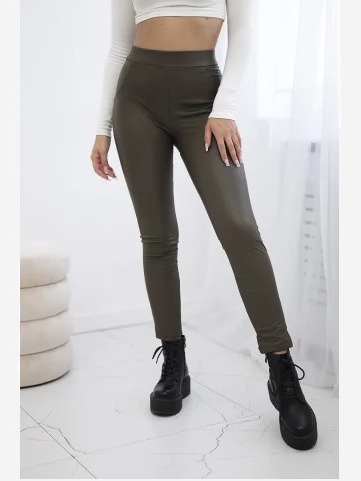 Push up nohavice vyrobené z eko kože khaki
