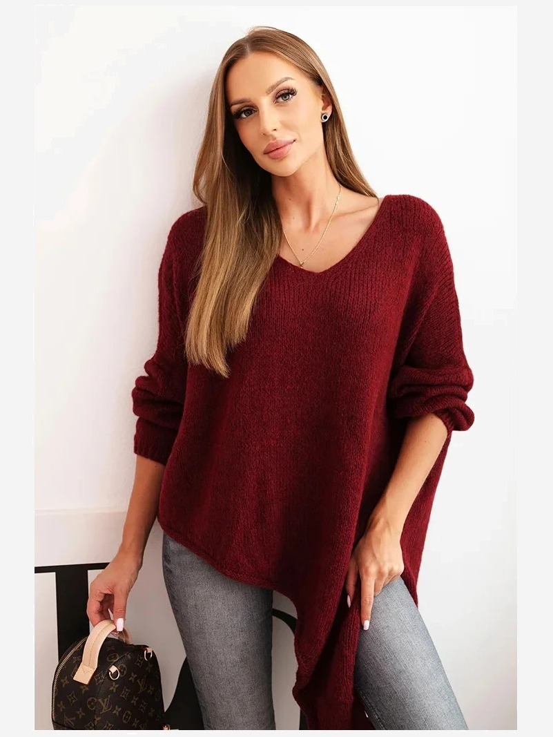 Dámsky asymetrický sveter z vlny Plus Size s V výstrihom bordový