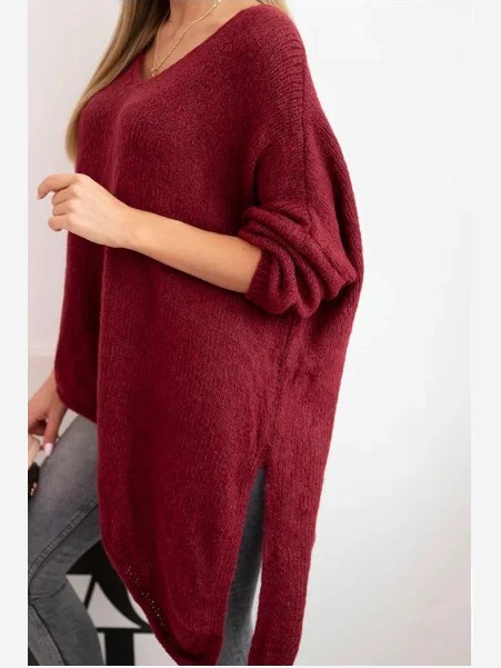 Dámsky asymetrický sveter z vlny Plus Size s V výstrihom bordový