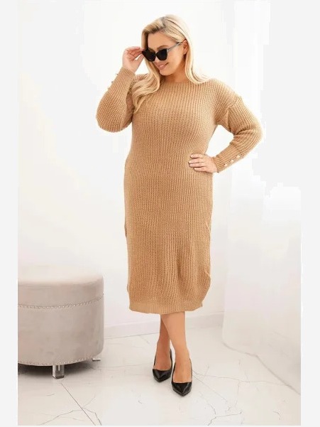 Dámska pletené šaty Plus Size s mohérom camelová