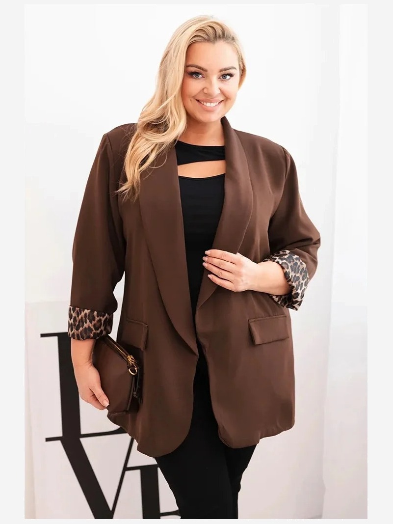 Dámska sako veľkosti Plus Size s podšívkou v leopardom vzore hnedá