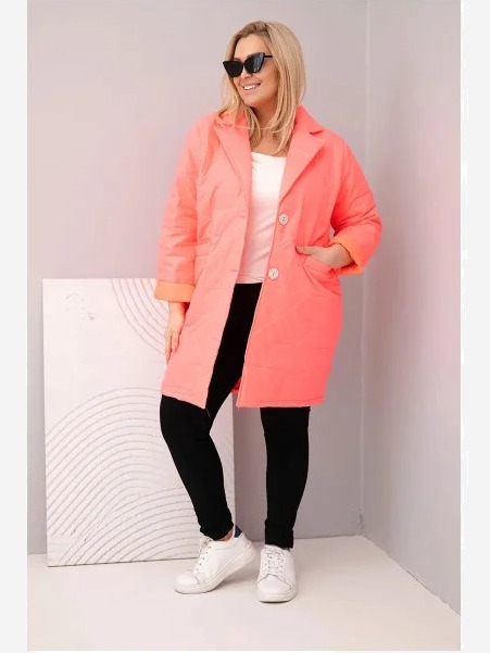 Dámska bunda Plus Size prešívaná s ozdobnými gombíkmi a golierom ružová neón