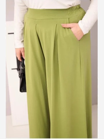 Dámske bavlnené nohavice Plus Size s širokou nohavicou a voľným strihom pistáciové
