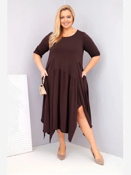 Dámska bavlnená sukňa Plus Size s asymetrickým spodkom hnedá