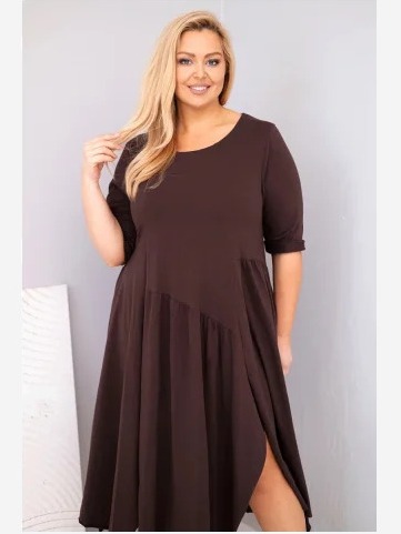 Dámska bavlnená sukňa Plus Size s asymetrickým spodkom hnedá