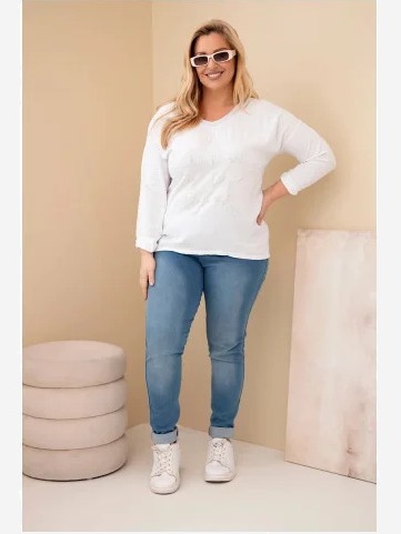 Dámska blúzka Plus Size s potlačou a perličkami biela