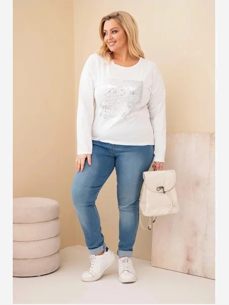 Dámska blúzka Plus Size s potlačou a dlhším zadným dielom biela