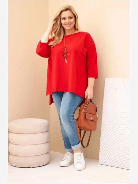 Dámska bavlnená blúzka Plus Size asymetrická s náhrdelníkom červená