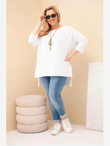 Dámska bavlnená blúzka Plus Size asymetrická s náhrdelníkom biela