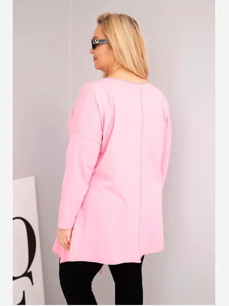 Dámska bavlnená blúzka Plus Size s asymetrickým spodkom a výrezmi svetloružová