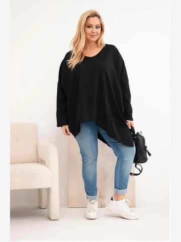 Dámska bavlnená blúzka Plus Size s asymetrickým spodkom a V výstrihom čierna