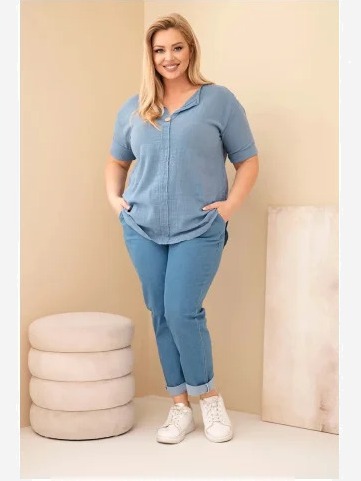 Dámska bavlnená blúzka Plus Size s výstrihom na gombíky džínová