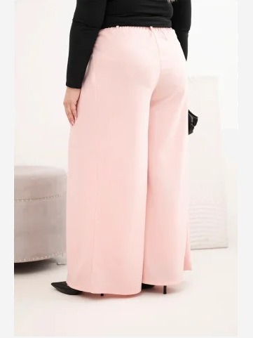 Dámske nohavice Plus Size so širokými nohavicami a s opaskom púdrová ružová