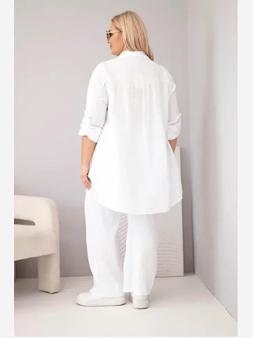 Dámsky mušelínový komplet Plus Size s košeľou zapínanou na gombíky a nohavicami so širokým strihom biely