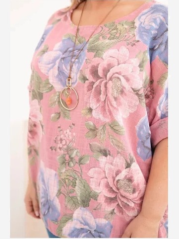 Dámska bavlnená blúzka Plus Size s krátkym rukávom a kvetinovým vzorom tmavoružová