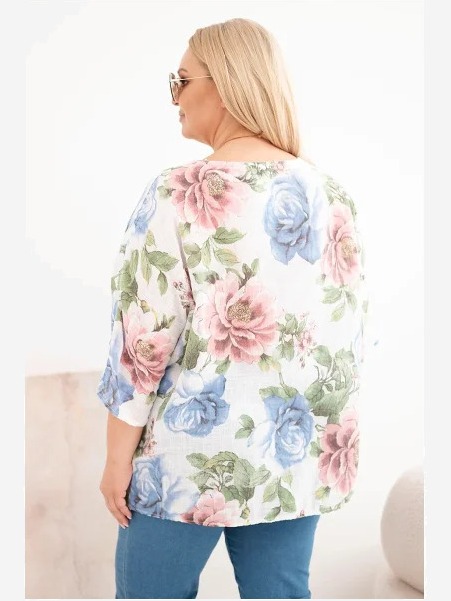 Dámska bavlnená blúzka Plus Size s krátkym rukávom a kvetinovým vzorom biela