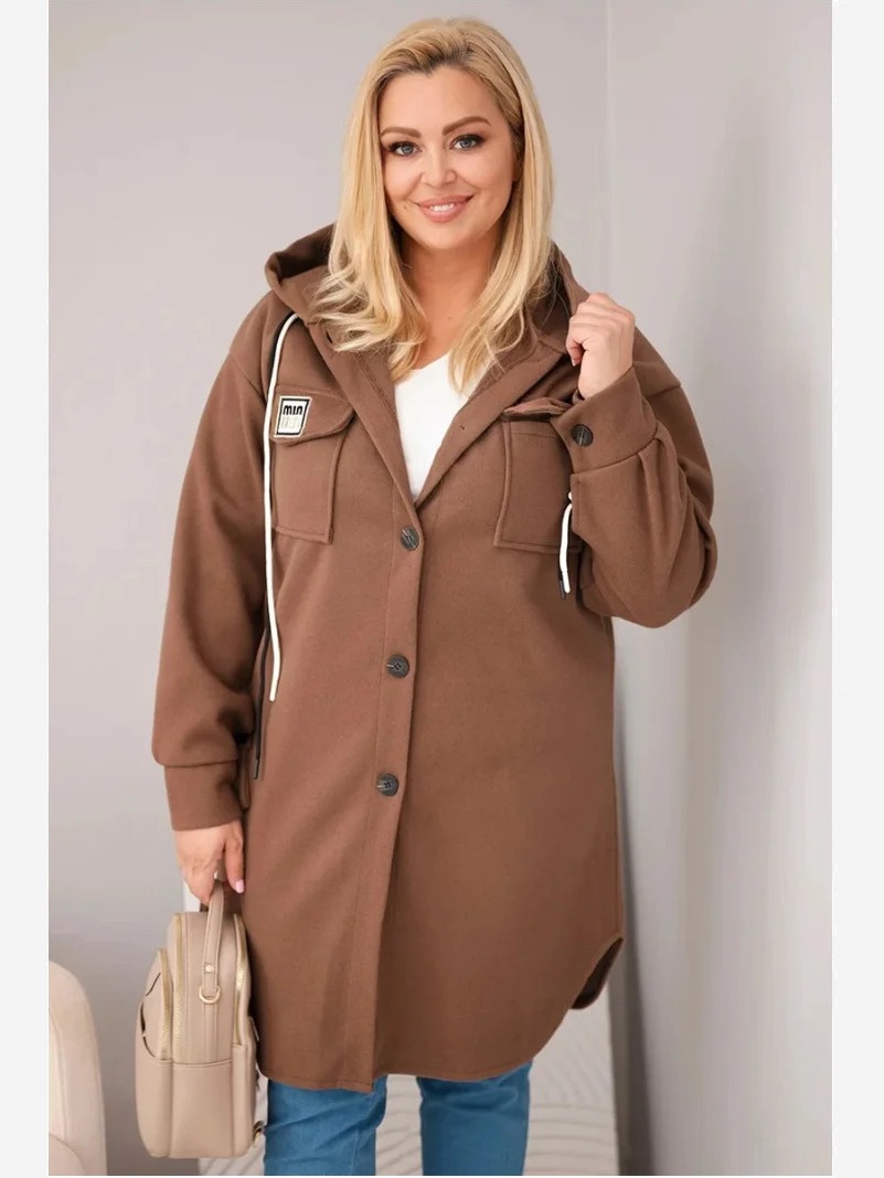 Dámsky kabát plus size s kapucňou zapínaný na gombíky hnedý