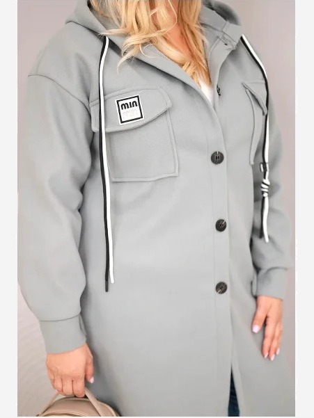 Dámsky kabát Plus Size s kapucňou zapínaný na gombíky sivý