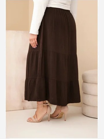 Dámska sukňa Plus Size bavlnená mušelínová s volánom a gumičkou hnedá