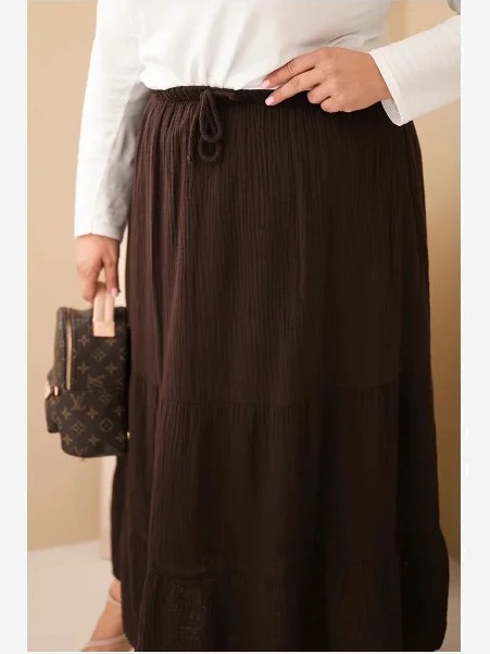 Dámska sukňa Plus Size bavlnená mušelínová s volánom a gumičkou hnedá