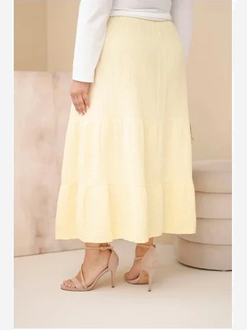 Dámska sukňa plus size bavlnená mušelínová s volánom a s gumičkou žltá
