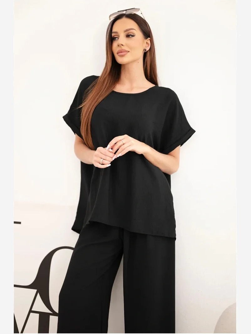 Dámsky komplet Plus Size blúzka a nohavice so širokými nohavicami čierny