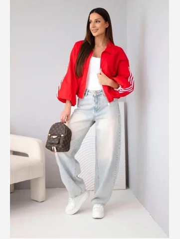 Dámska jarná bunda na zapínanie s golierom a lampasmi červená