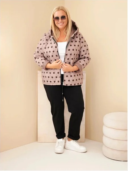 Dámska bunda Plus Size s bodkami s kapucňou fango zelená
