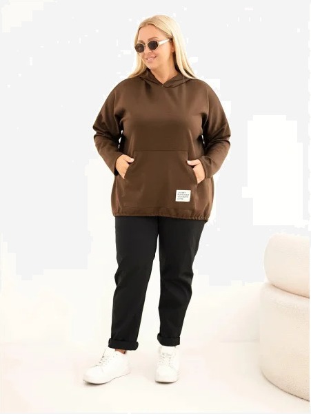 Dámska mikina Plus Size z viskózy s kapucňou a klokankovým vreckom hnedá