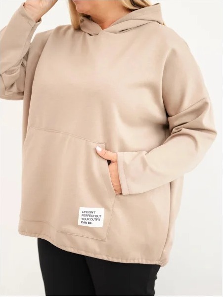 Dámska mikina Plus Size z viskózy s kapucňou a klokankovým vreckom camelová