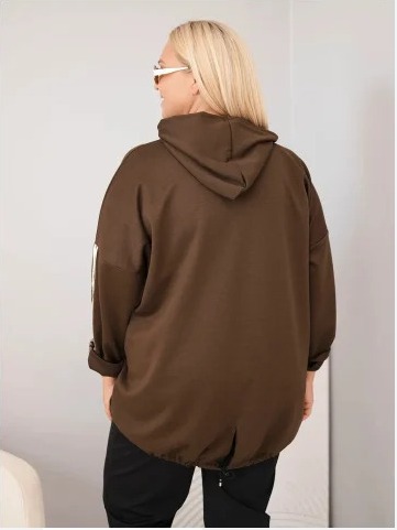 Dámska mikina Plus Size z viskózy s kapucňou a ozdobnými pásikmi hnedá