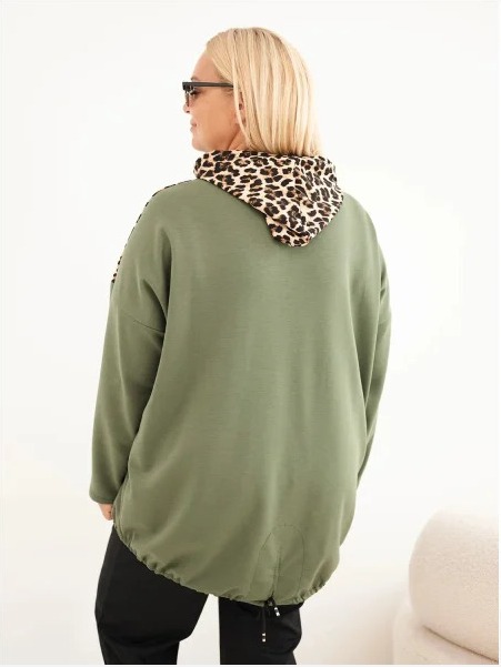 Dámska mikina Plus Size z viskózy s kapucňou a leopardími vložkami khaki