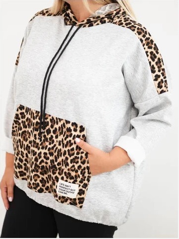 Dámska mikina Plus Size z viskózy s kapucňou a leopardími vložkami sivá