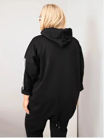 Dámska mikina Plus Size z viskózy s kapucňou a ozdobnými pásikmi čierna