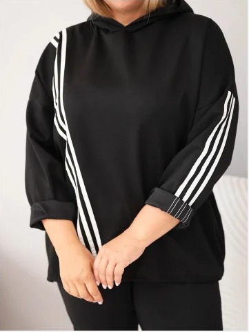 Dámska mikina Plus Size z viskózy s kapucňou a ozdobnými pásikmi čierna