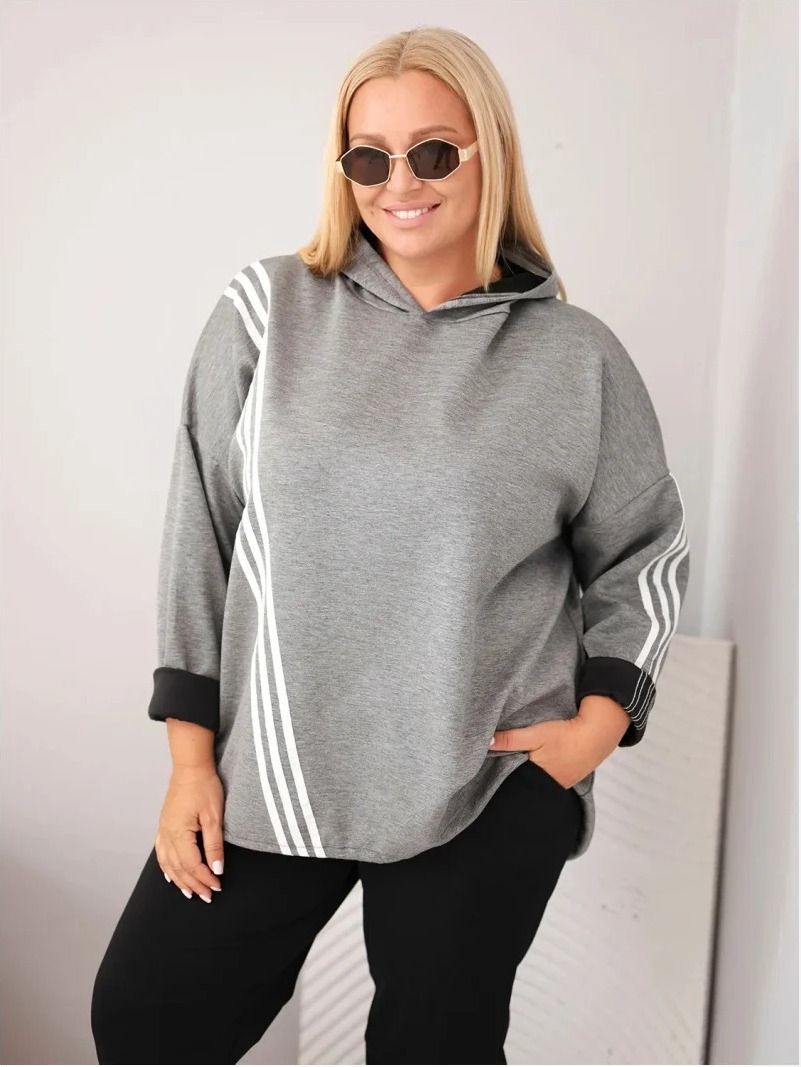 Dámska mikina Plus Size z viskózy s kapucňou a ozdobnými pásikmi tmavosivá tmavo szara